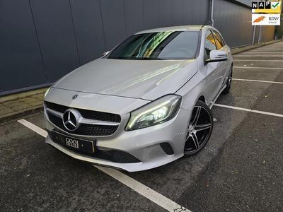 Occasion Mercedes A180 Business 122 PK (89 kW) 2017 Grijs Hatchback