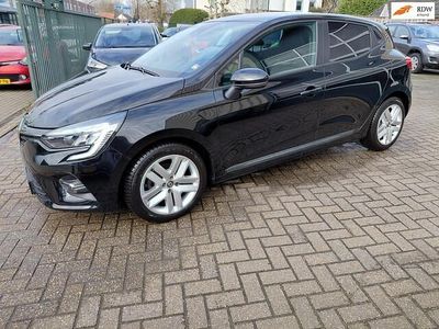 Zwart Occasion 2021 Renault Clio V Zen Hatchback | € 11.950 (Eerlijke prijs)