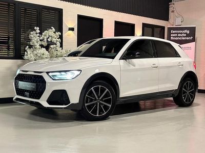 Wit Occasion 2020 Audi A1 S-Line Hatchback | € 25.450 (Duur)