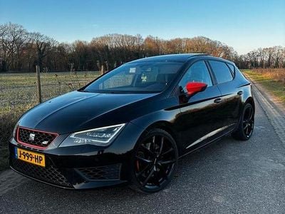 Zwart Gebruikt 2015 Cupra Leon Hatchback | € 14.999 (Eerlijke prijs)