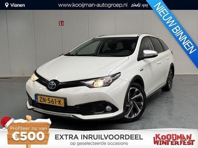 Wit Gebruikt 2019 Toyota Auris Touring Sports Stationwagen | € 12.950 (Goede deal)