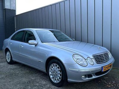 tweedehands Mercedes E200 K. Elegance AIRCO NAP ORIGINEEL NEDERLANDS NWE APK