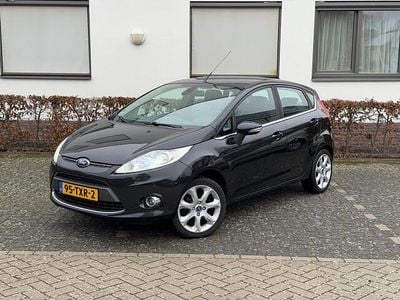 Occasion Ford Fiesta Titanium 82 PK (60 kW) 2012 Zwart Hatchback