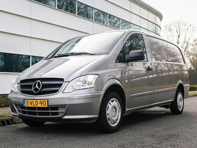 Grijs (metallic) Occasion 2011 Mercedes 320 Sedan | € 7.250 (Iets duurder)