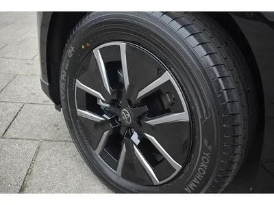 Blauw Nieuw 2025 Toyota bZ4X Executive SUV | € 51.799 (Eerlijke prijs)