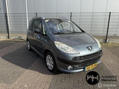 Peugeot 1007