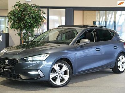 Grijs Occasion 2020 Seat Leon FR Hatchback | € 21.950 (Iets duurder)