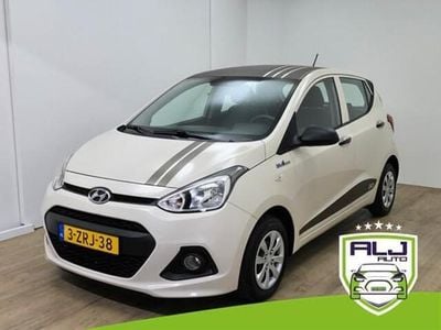 Hatchback Gebruikt 2016 Hyundai i10 Hatchback | € 6.992 (Eerlijke prijs)