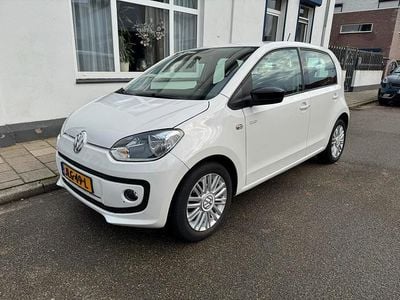 Gebruikt 2014 VW up! Cup Hatchback | € 5.950 (Eerlijke prijs)