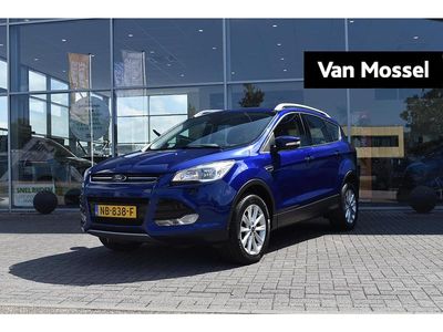 Blauw Occasion 2017 Ford Kuga Titanium SUV | € 15.945 (Eerlijke prijs)