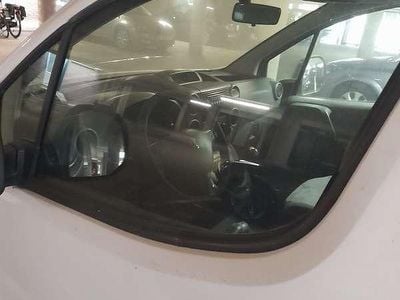 Wit Gebruikt 2008 Peugeot Partner MPV | € 2.000 (Eerlijke prijs)