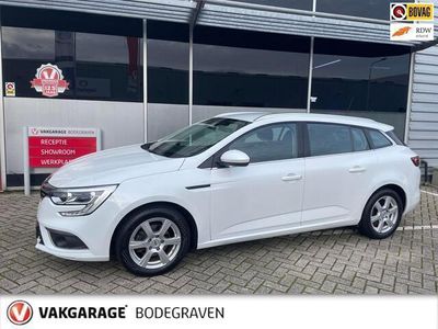 tweedehands Renault Mégane IV Estate 1.2 TCe Zen Pearl l trekhaak l navigatie