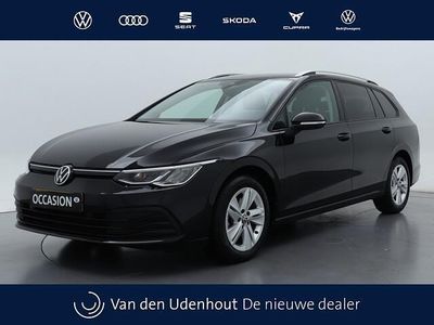 Zwart Gebruikt 2021 VW Golf VIII Life Stationwagen | € 18.750 (Eerlijke prijs)