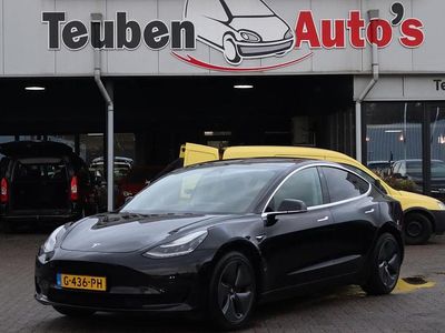 Zwart Occasion 2019 Tesla Model 3 Standard Range Sedan | € 15.985 (Eerlijke prijs)