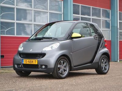 tweedehands Smart ForTwo Coupé 1.0 mhd Edition Grey Style!