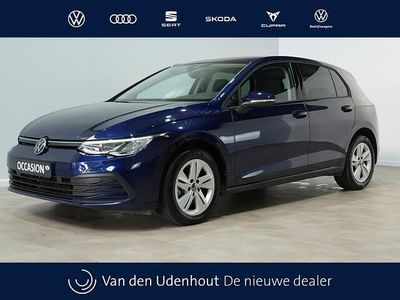 Occasion VW Golf VIII Business 112 PK (82 kW) 2023 Blauw Hatchback