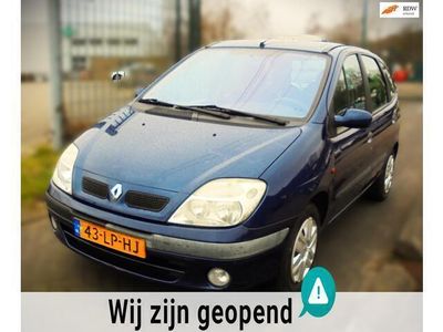 tweedehands Renault Scénic 1.6-16V Expression Sport