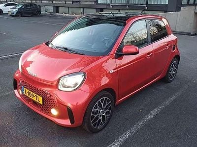Occasion 2021 Smart ForFour Electric Drive Prime Sedan | € 13.000 (Eerlijke prijs)