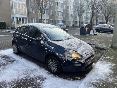 Blauw Occasion 2011 Fiat Punto MPV | € 1.500 (Goede deal)