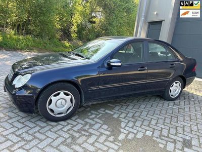 Mercedes C180