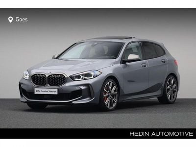 Grijs Occasion 2022 BMW M135 Executive Hatchback | € 43.880 (Duur)