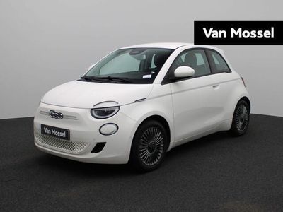 tweedehands Fiat 500e Icon 42 kWh | Navi | ECC | Cam | PDC | LMV | LED |