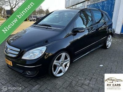 Mercedes B200