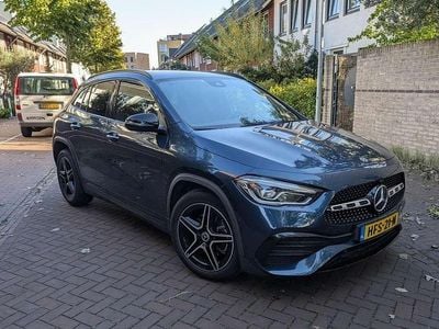 Mercedes GLA200