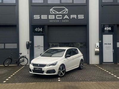 Wit (parellak) Gebruikt 2017 Peugeot 308 GT-line Hatchback | € 13.450 (Duur)