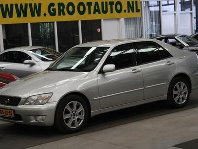 tweedehands Lexus IS200 Business Automaat Trekhaak, Airco, Cruise control,