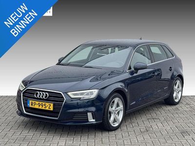 Blauw Occasion 2018 Audi A3 Sportback Sport Hatchback | € 13.900 (Goede deal)