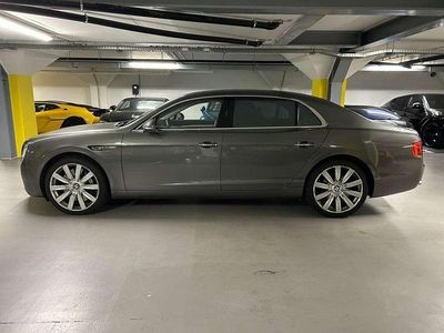 Occasion Bentley Flying Spur 626 PK (460 kW) 2015 Grijs (metallic) Sedan