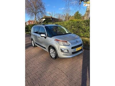 Grijs Gebruikt 2015 Citroën C3 Picasso Exclusive MPV | € 4.999 (Goede deal)