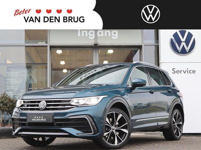 Blauw Occasion 2022 VW Tiguan R-line SUV | € 35.950 (Eerlijke prijs)