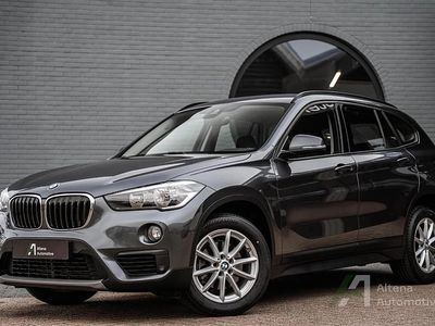 Grijs Occasion 2017 BMW X1 Executive SUV | € 17.950 (Goede deal)