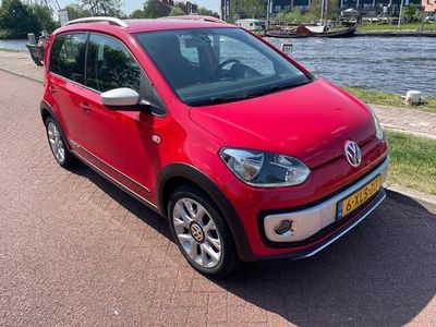VW cross up!
