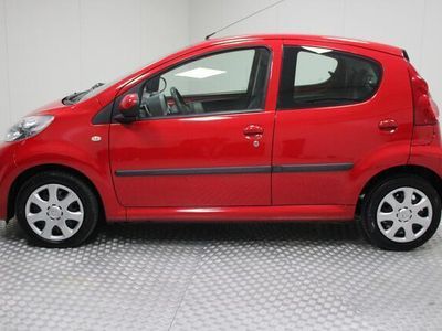 tweedehands Peugeot 107 1.0-12V XS | radio cd | 2x elektrische ramen | inc