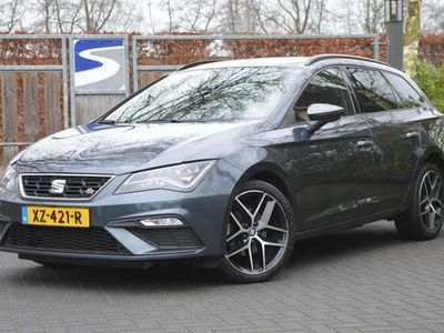 tweedehands Seat Leon ST 1.5 TSI FR Business Intense - Lane assist|Keyless|LED|Navi|Carplay|DAB|Camera|Cruise|Trekhaak