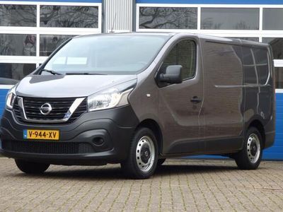 Nissan NV300