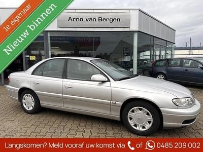 Grijs (metallic) Gebruikt 2003 Opel Omega Business Edition Sedan | € 2.999