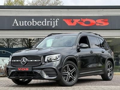 Mercedes GLB180
