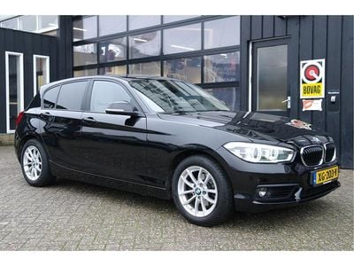 Zwart Gebruikt 2019 BMW 118 Executive Hatchback | € 13.999 (Goede deal)