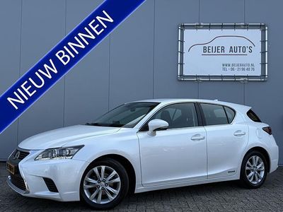 Lexus CT200h