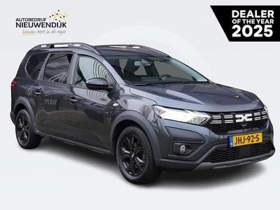 Grijs Occasion 2023 Dacia Jogger Extreme MPV | € 19.795 (Eerlijke prijs)