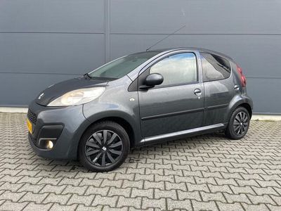 tweedehands Peugeot 107 1.0-12V sport airco/toerenteller/mistlampen