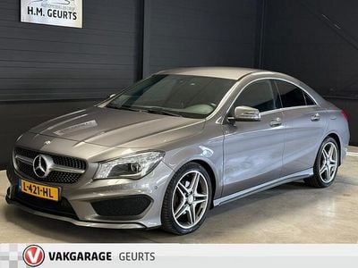 Grijs (metallic) Occasion 2016 Mercedes CLA180 AMG line Sedan | € 16.950 (Eerlijke prijs)