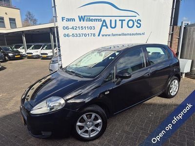 Occasion Fiat Grande Punto Dynamic 78 PK (57 kW) 2009 Zwart, metallic lak Hatchback