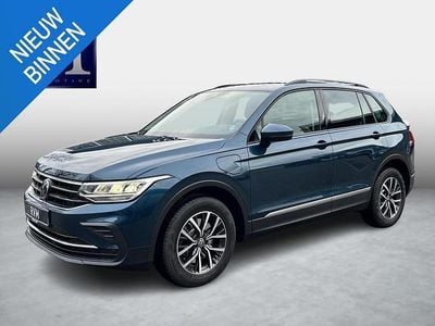 Occasion VW Tiguan Life 245 PK (180 kW) 2022 Blauw SUV