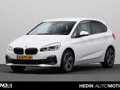 tweedehands BMW 220 2 Serie Active Tourer i Executive Edition | Head-Up Display | Hifi System | PDC Voor/Achter | Sport Line | Sportstoelen Voor |