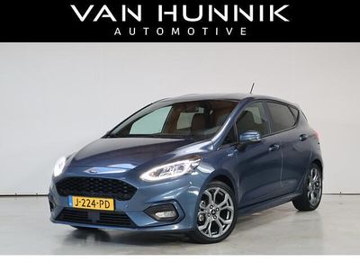 Blauw (metallic) Occasion 2020 Ford Fiesta ST-Line X Hatchback | € 13.450 (Eerlijke prijs)